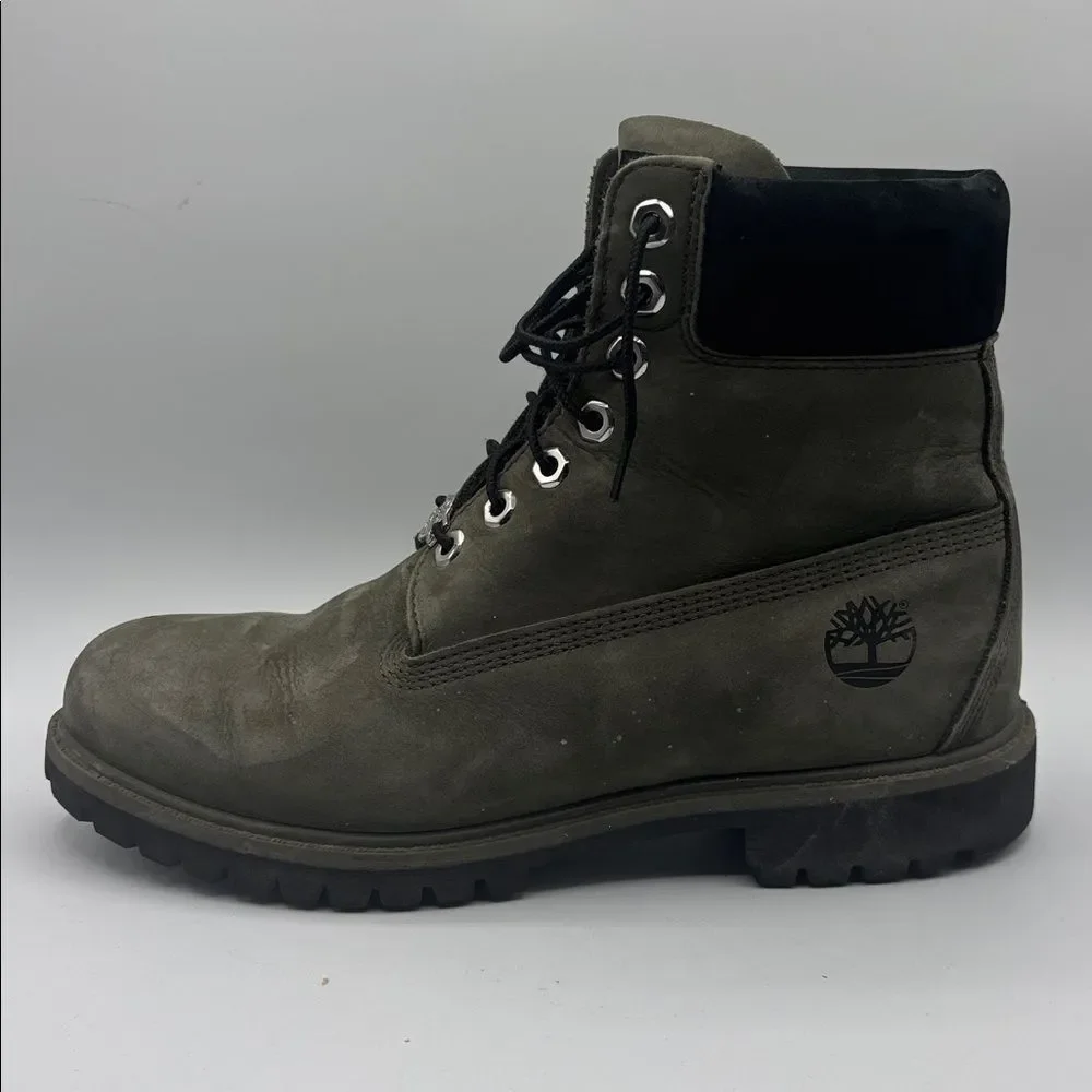 Timberland Classic Premium 6 Inch Boot Dark Green Nubuck 8.5